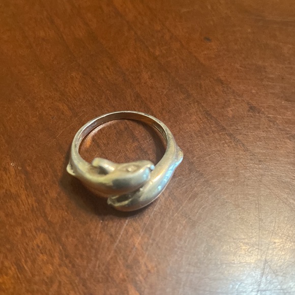 Sterling silver dolphin ring size 7 - Picture 3 of 3